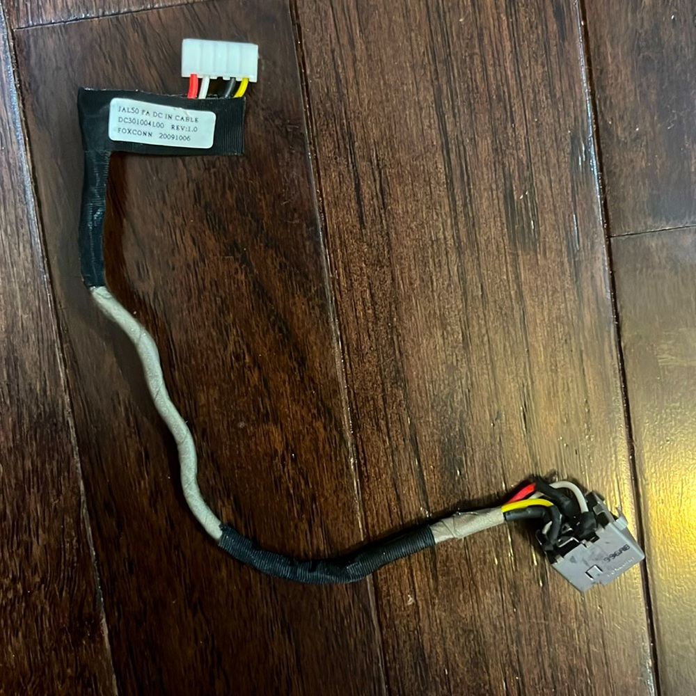 HP DV4-1000T DC Power Jack Cable 486836-001